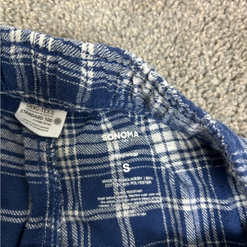 Blue plaid pajama‎ pants
